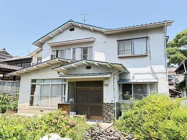 Used single-family home in Mukaihigashi Town, Onomichi City