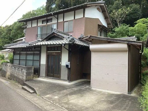 Maizuru City, Ayoebuka (Higashi-Maizuru Station) 2-story building 6DK