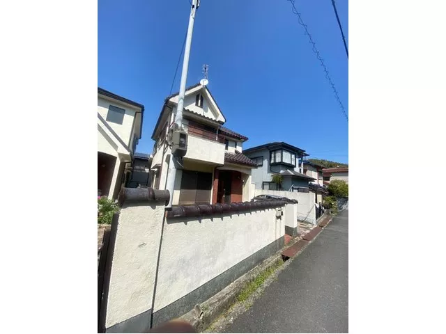 Good sunlight and a comfortable living environment. A home where the whole family can live comfortably.