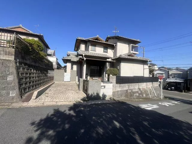 Otsu City, Inazu 3-chome (Ishiyama Station) 2-story building 5LDK