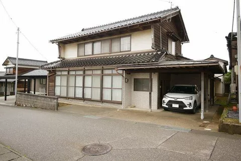 9SDK two-story house in Kizu, Kahoku City