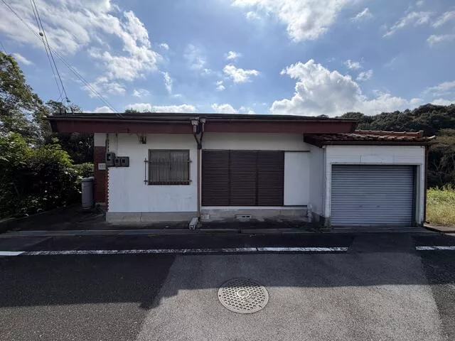 Tsu City, Hakusancho Minade (Sakakibara Onsen-guchi Station), 2-story, 5DK