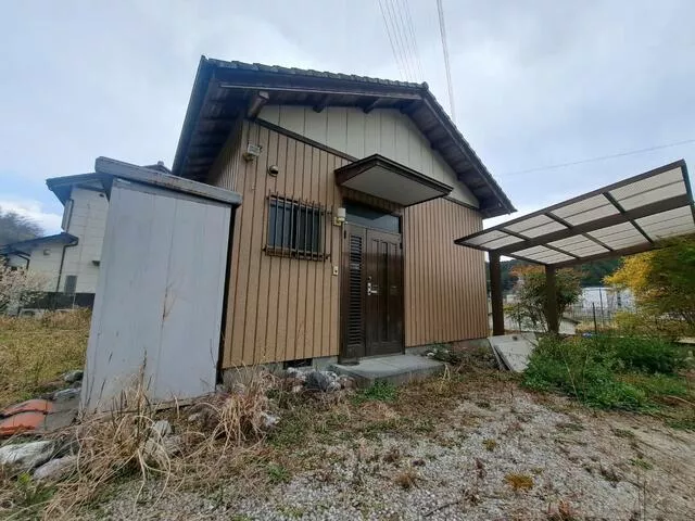 Takaoka-gun, Sakawa-cho, Hei (Nishi-Sakawa Station) Single-story building 1LDK