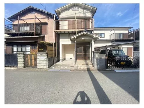 Nishihama (Wakayama Port Station) 4.5 million yen