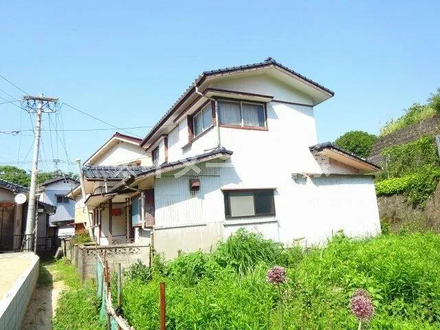 Karatsu City, Nishitaratsu 3-chome (Nishitaratsu Station) 2-story 5DK