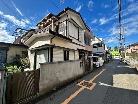 Right behind Bellku! 10 minutes on foot from Tobu Tojo Line "Mizuhodai" station! Great as an investment property◎