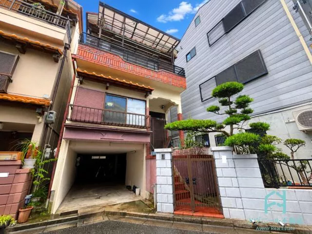 Kadoma City, Uenoguchi Town (Oowada Station) 3-story 4DK