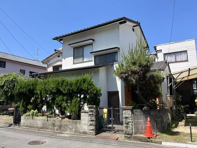 Matsuyama City, Kozaka 5-chome (Iyo Tachibana Station) 2-story building 3DK