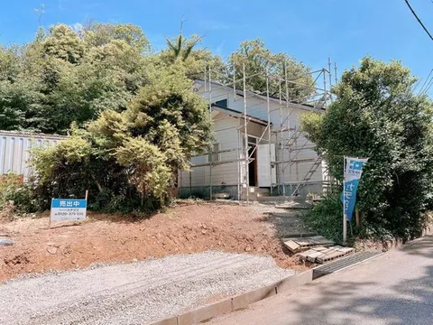 [Open House] Renovation sale / Parking for 3 cars / Road width of 6m in front