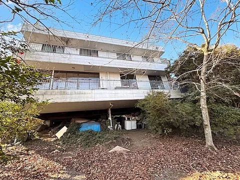 Used single-family home Oomuro Kogen resort area accommodation