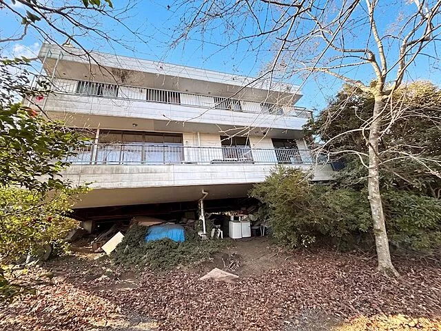 Used single-family home Oomuro Kogen resort area accommodation