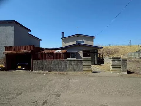 ◆Quiet residential area◆Good sunlight (depending on weather)◆Land approximately 50.99 tsubo