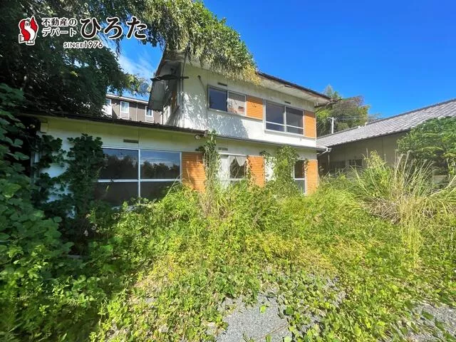 Yahatanishi Ward, Kitakyushu City, Ishizaka 2-chome (Chikuhou-Kagetsu Station) 2-story building 5DK