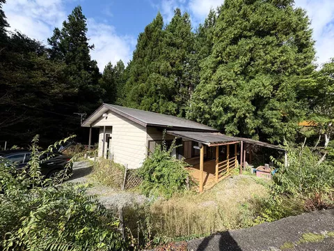 Minami-Tsuru District, Doshi Village, Oguri (Tsuru City Station) Single-story building 2LDK
