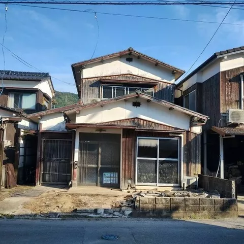 Uwajima City, Kakiwara (Kita-Uwajima Station) 2-story building 5K