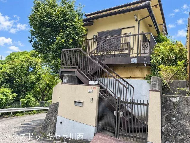 Kawanishi City Uguisu no Mori Town (Uguisu no Mori Station) 2-story 4LDK