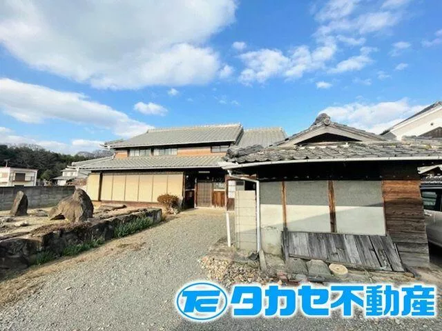 Kawanishi-cho, Isogi-gun Oaza Yuzaki （Yuzaki station） 2F 3K

4,000,000 yen