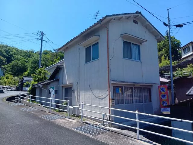 Tsuyama City, Yokoyama (Tsuyama Station) Single-story building 7DK
