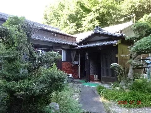 Ise City Asakuma-cho (Asakuma Station) Single-story building 4SLDK