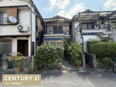 Neyagawa City, Takayanagi 2-chome (Neyagawa City Station) 2-story building 3DK