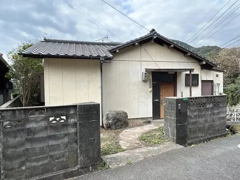 Kitakyushu City, Moji Ward, Okuda 3-chome (Komorie Station) Single-story building 4DK