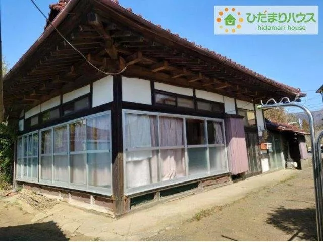 5 minutes by car to Nekozuka Children's Park × 5 minutes by car to V-Chain × Summary of surrounding properties available
