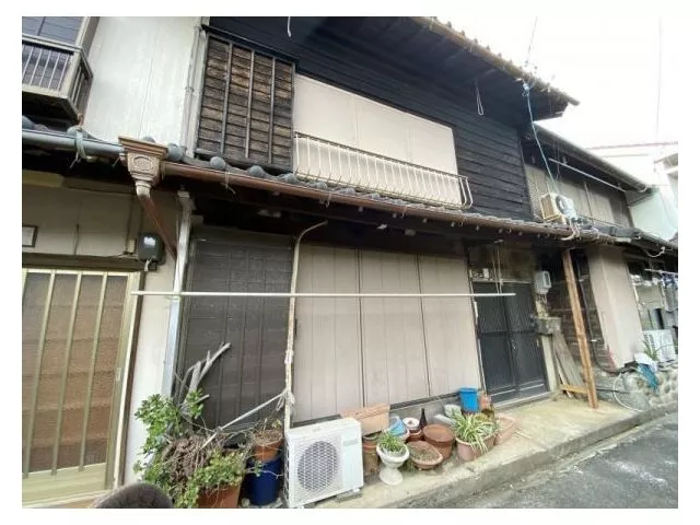 \\ About 3 minutes to the sea! Renovated property // ● Quiet residential area ● About 6 minutes on foot to the station