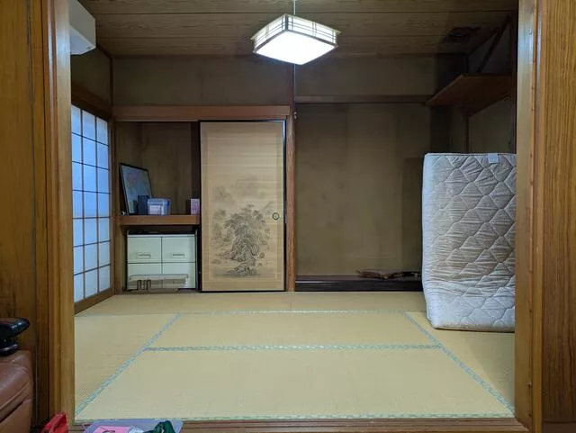 Tsushima City, Yamato-cho 2-chome (Tsushima Station), 2-story, 4SDK
