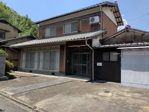 Kakogawa City, Hiraso-cho Obata (Hoden Station) 2-story building 5LDK