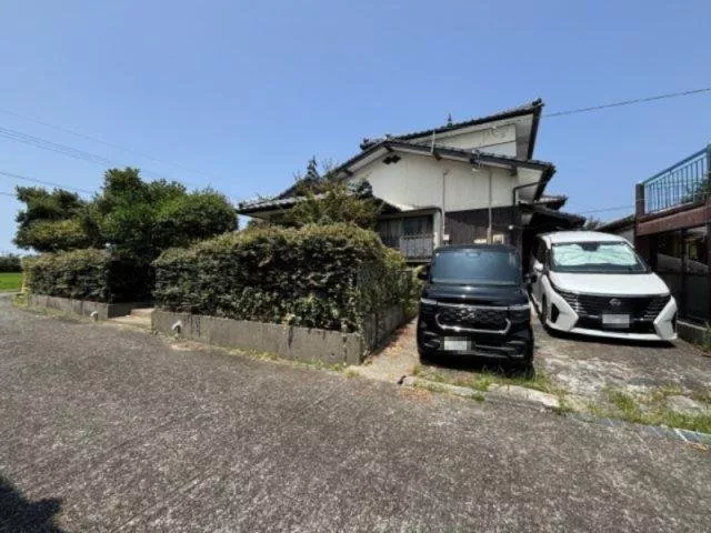 ☆ Spacious 5LDK! A life with a terrace overlooking the garden and a modern Japanese living room ☆
