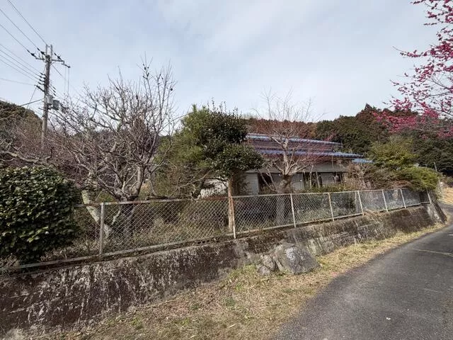 Uda City, Haruhara Shinraku (Haruhara Station) Single-story building 3DK