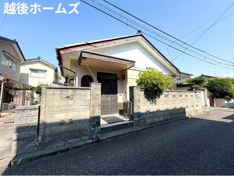 ◎8-minute walk to Kobari Station, 5-minute walk to the bus stop◎5-minute walk to convenience stores and drugstores