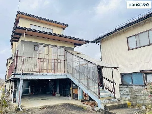Yamagata City, Oaza Funamachi (Yamagata Station) 3-story building 6K