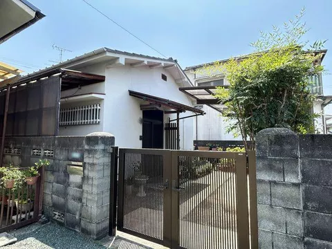 Matsuyama City, Hatadera 4-chome (Kita-Kume Station) single-story 3K