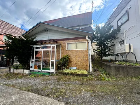 Otaru City, Wakatake-cho (Otaru Chikko Station) 2-story building 5LDK
