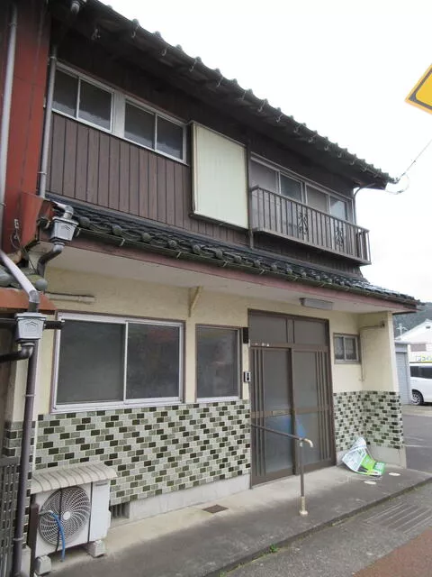Maizuru City, Shimoankyu (Nishi-Maizuru Station) 2-story building 5DK