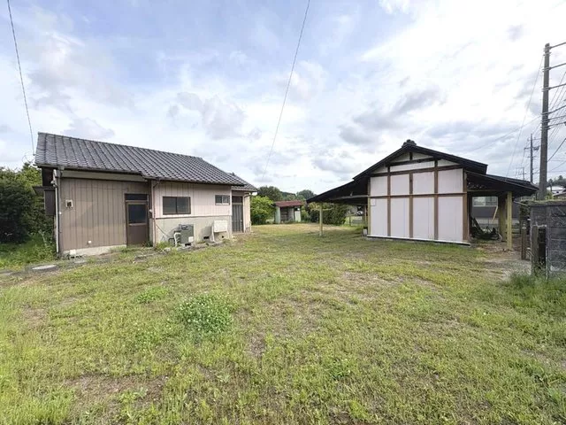 Land area over 100 tsubo! A peaceful environment that allows for a relaxed slow life♪