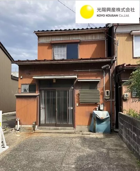 Habihiro, Takaoka City (Takaoka Yabunami Station) 2-story 4DK