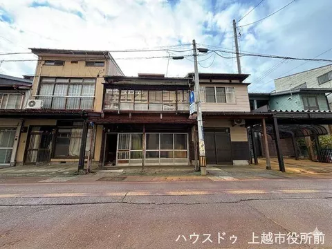 Joetsu City, Omachi 3-chome (Takada Station) 2-story building 6K
