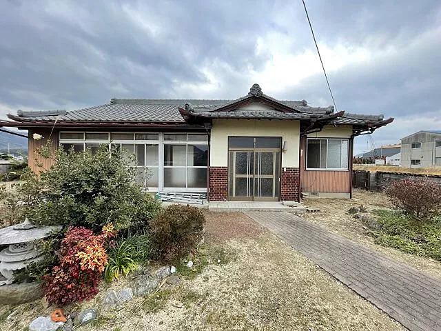 Used single-family home in Minotown Yoshizu, open location, single-story