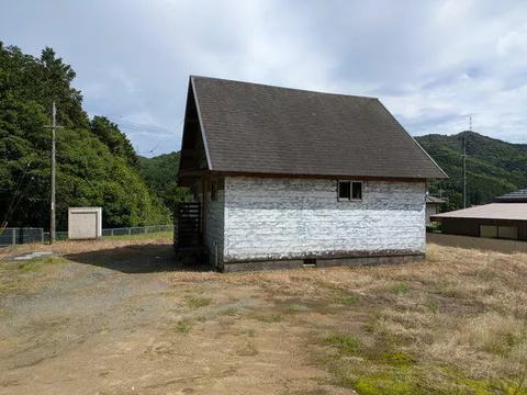 Yamaguchi City, Ato Shiname (Shiname Station) Single-story building, one room