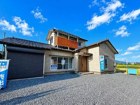Used single-family home in Gosen City, Futatsuyanagi