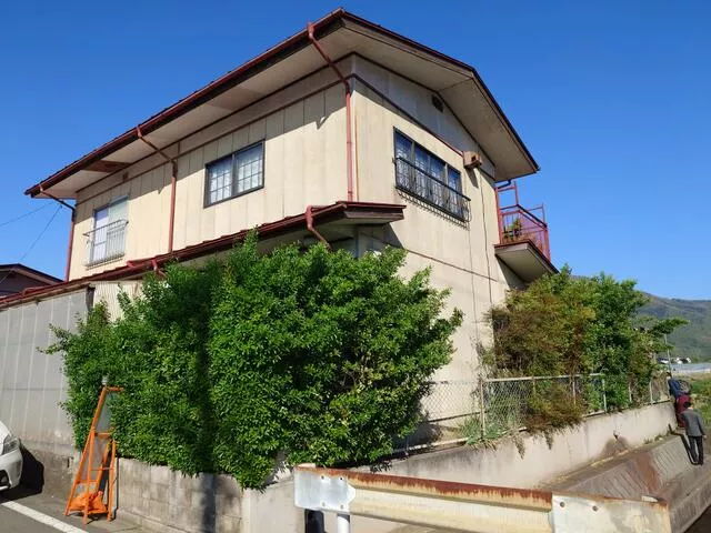 Chikuma City, Oaza Wakamiya (Togura Station) 2-story 6LDK