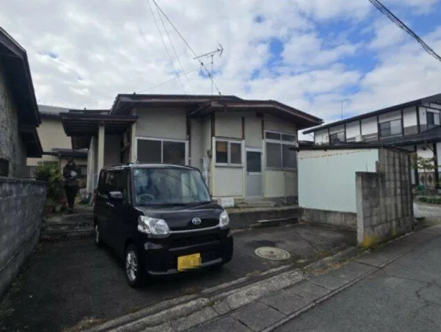 Yamagata City Yambamachi 1-chome (Yamagata Station) Single-story building 3DK