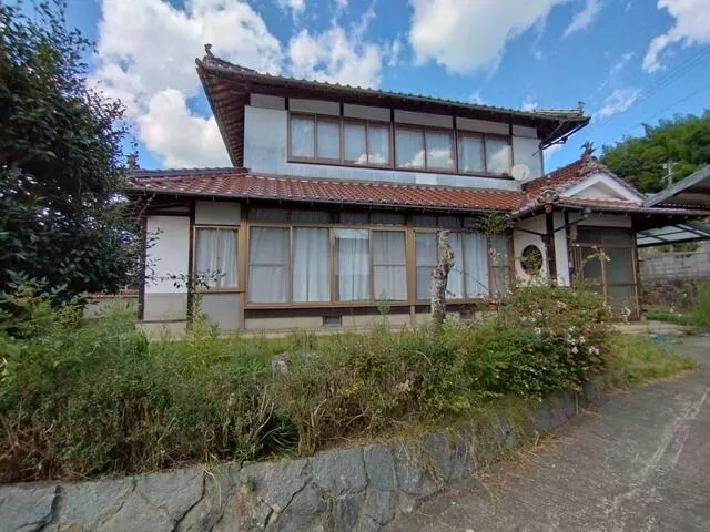 Sera County, Sera Town, Oaza Oguni (Bingo Mikawa Station) 2-story 9DK