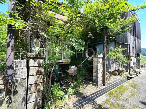 Shirotani, Makino-cho, Takashima-shi, Takashima (Makino station) 2F 3LDK

4.8 million yen