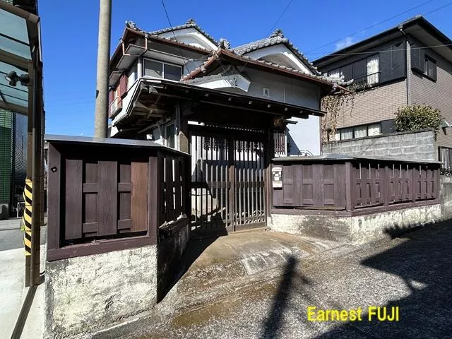 Fujishi Obuchi (Iriyama Station) 2-story 4DK
