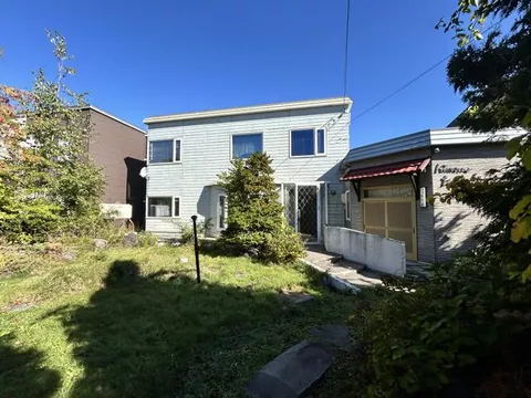 Takikawa City, Asahicho Higashi 3-chome (Takikawa Station) 2-story building 4LDK