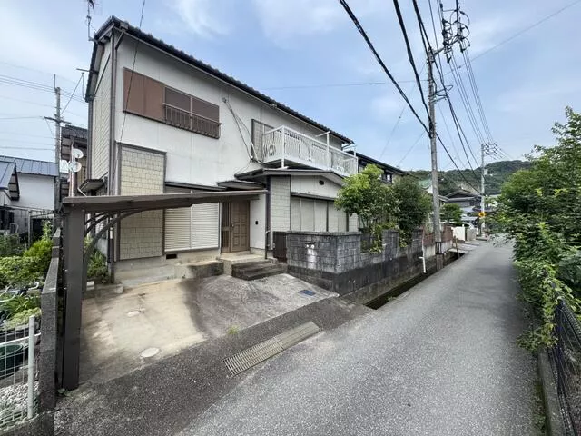 Kochi City, Otsu Otsu (Funato Station) 2-story building 5DK