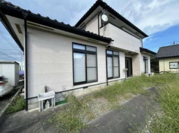 Kitaibaraki City Hiragata Town (Otsuko Station) two-story building 6SLDK